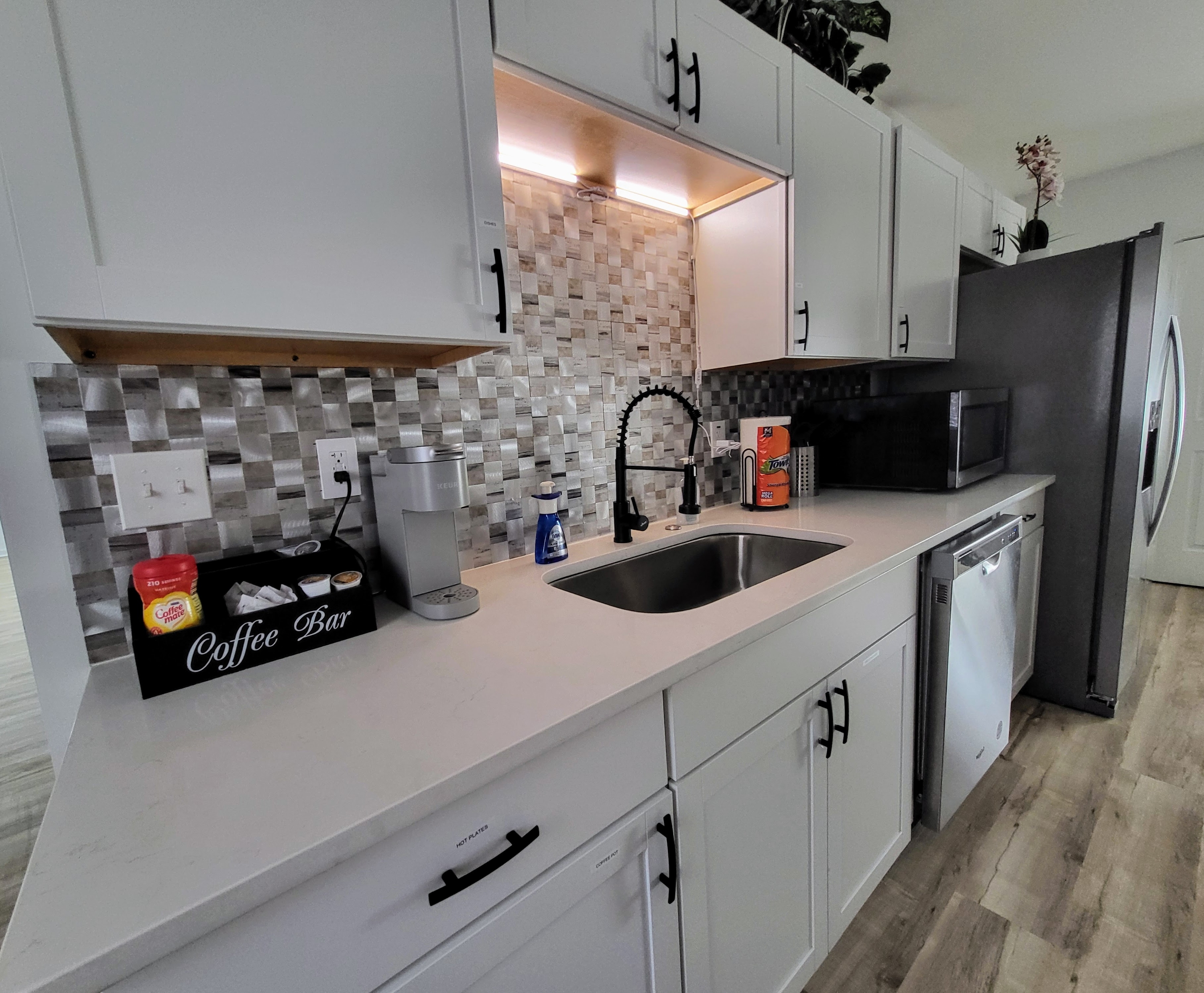 369 Crane Drive